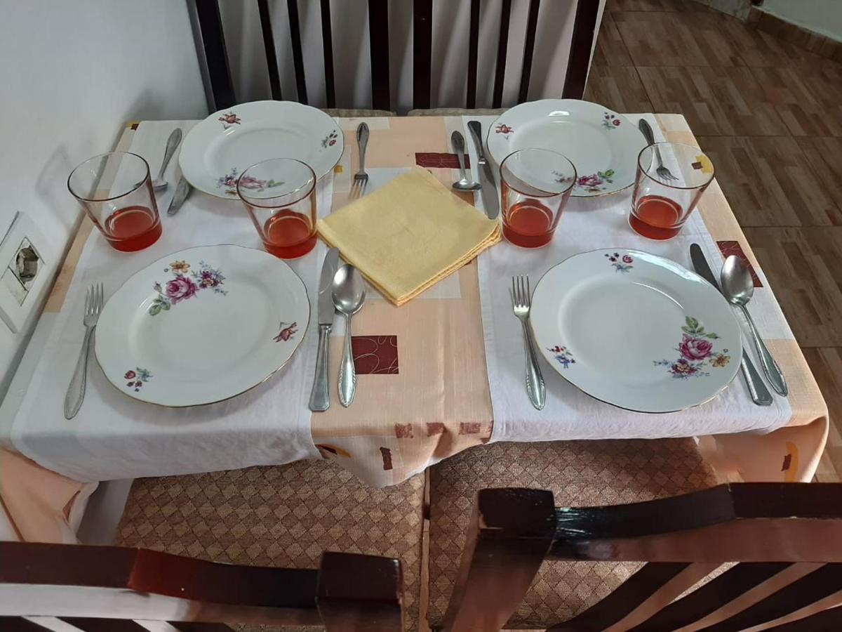 Gjirokastër Vrenjo Guesthouse المظهر الخارجي الصورة