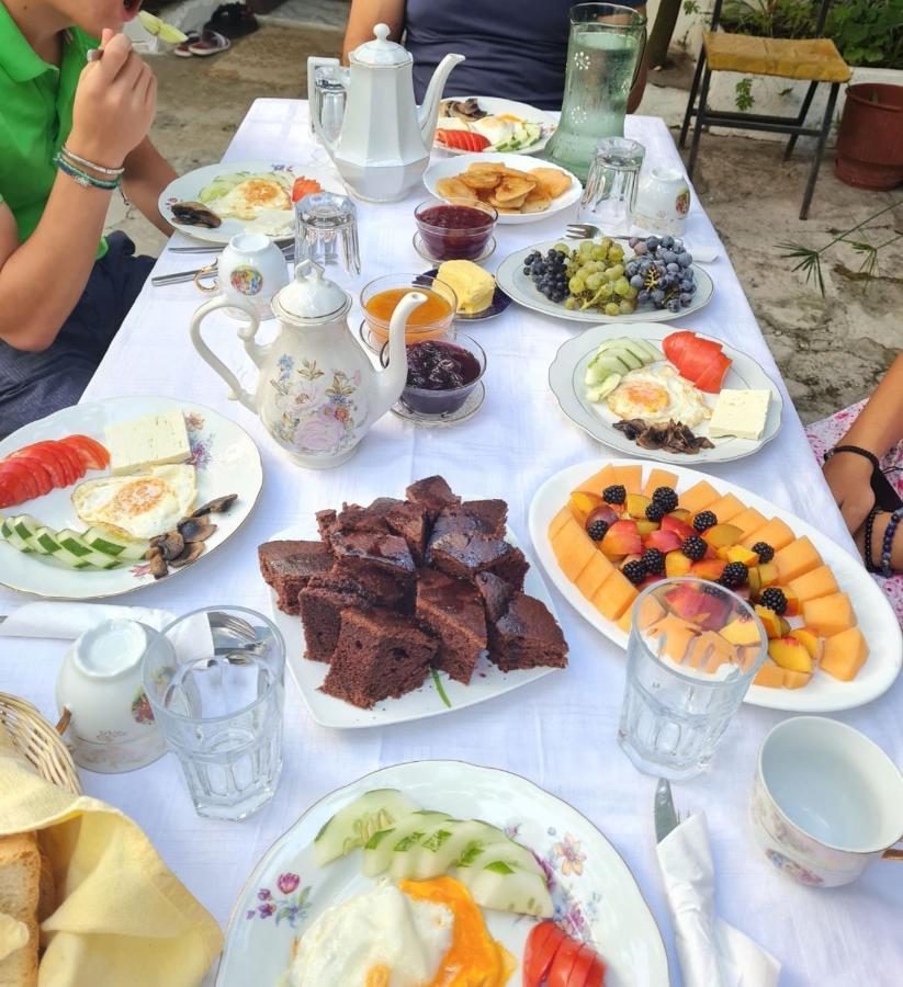 Gjirokastër Vrenjo Guesthouse المظهر الخارجي الصورة