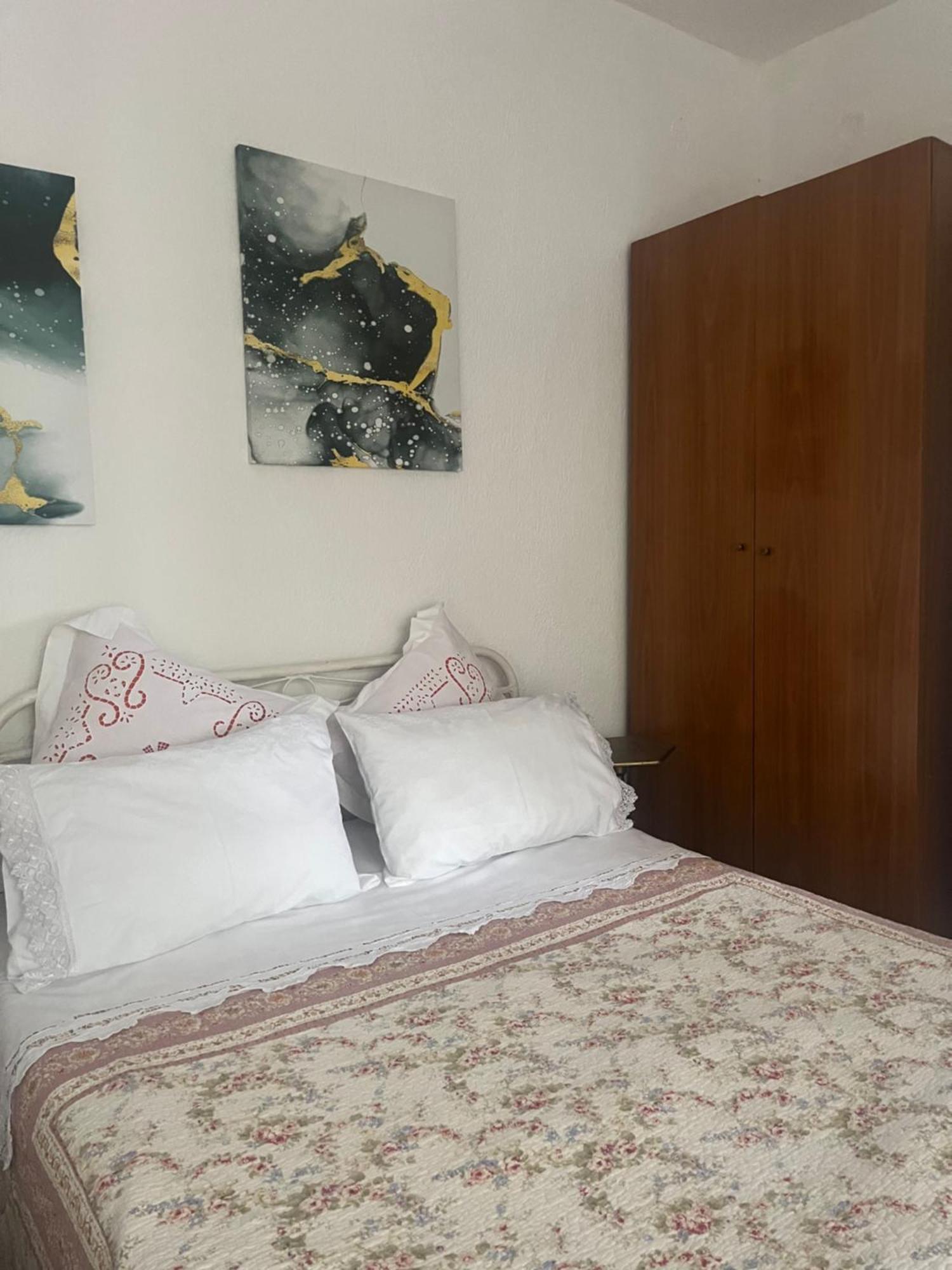 Gjirokastër Vrenjo Guesthouse المظهر الخارجي الصورة